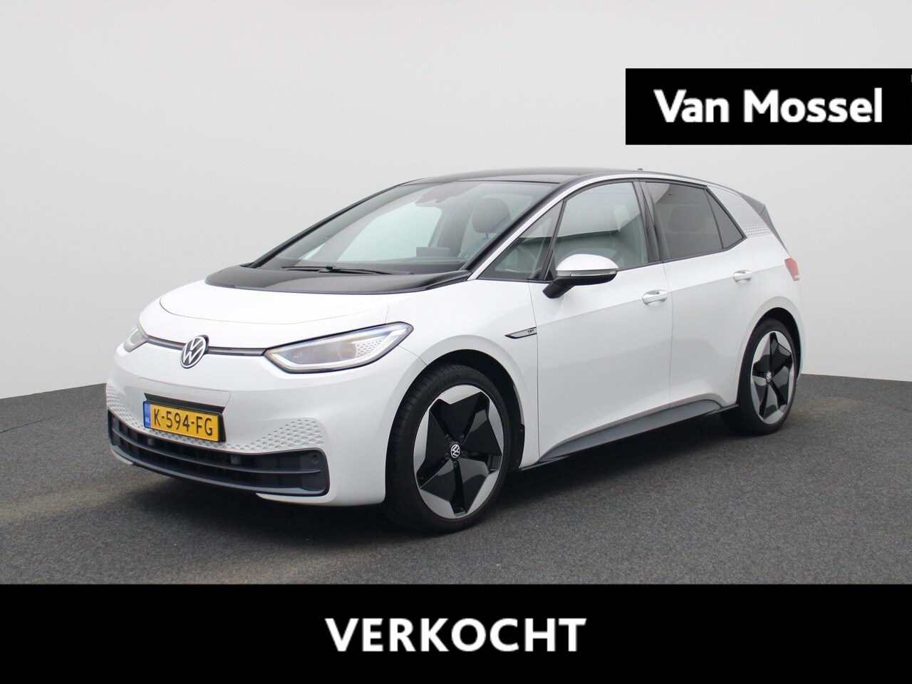 Volkswagen ID.3 - First Max 58 kWh | Glazen dak | Stoelverwarming | Stuurverwarming | Adaptive Cruise Contro - AutoWereld.nl