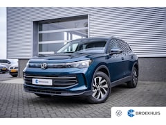 Volkswagen Tiguan - 1.5 TSI eHybrid 204PK Life | Achteruitrijcamera | Trekhaak elektrisch uitklapbaar | Voorst