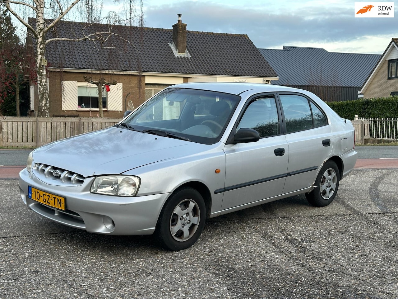 Hyundai Accent - 1.5i LS Automaat/Airco - AutoWereld.nl