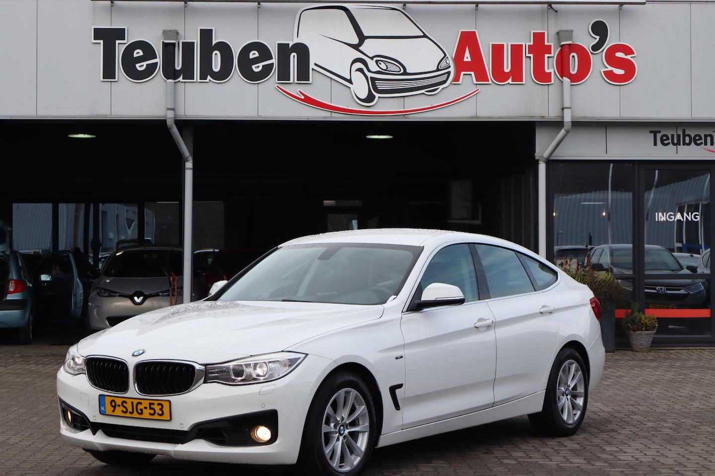 BMW 3-serie Gran Turismo - 320i High Executive 320i High Executive (NL auto), Navigatie, Cruise control, Camera, Stoelverwarming, Lederen - AutoWereld.nl