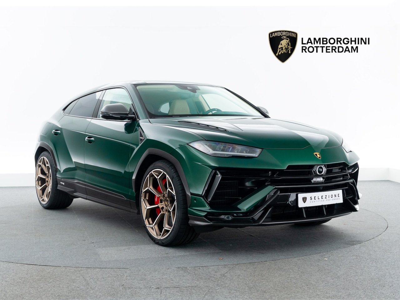 Lamborghini Urus - S MY23 | Full Carbon | Performante Wheels - AutoWereld.nl