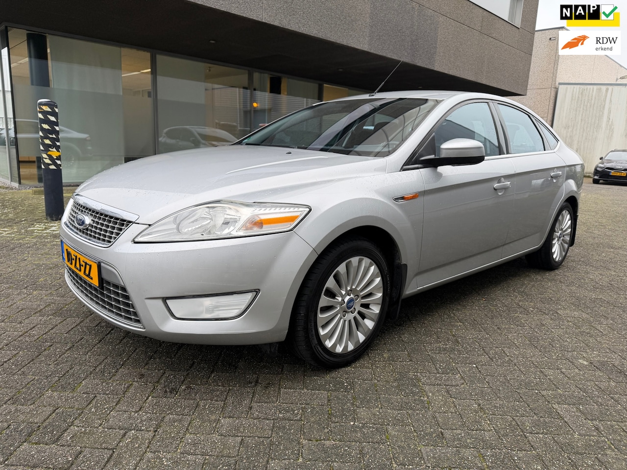 Ford Mondeo - 2.0- Titanium climat bj 2-2008 apk 5-2026 - AutoWereld.nl