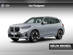 BMW X3 - 30e xDrive M-Sport / Head Up Display / 20 inch / Trekhaak / Stuurwielrandverwarming / Glaz