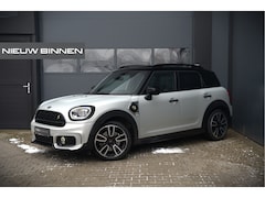 MINI Countryman - 1.5 Cooper S E ALL4 | JCW | Panoramadak | Stoelverwarming | Harman Kardon | Head-Up Displa