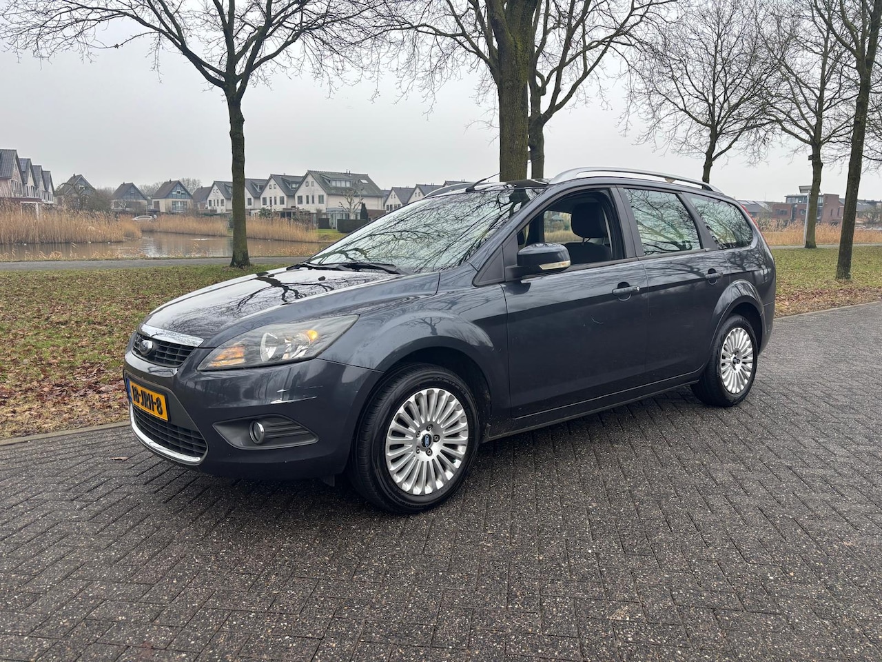 Ford Focus Wagon - 1.8 Titanium Flexi Fuel 1.8 Titanium Flexi Fuel - AutoWereld.nl