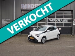 Toyota Aygo - 1.0 VVT-i x-play Automaat Camera Airco Elek Pakket 5Deurs 2021bj GARANTIE