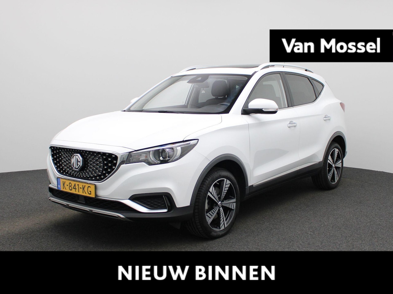MG ZS - Luxury 45 kWh - AutoWereld.nl