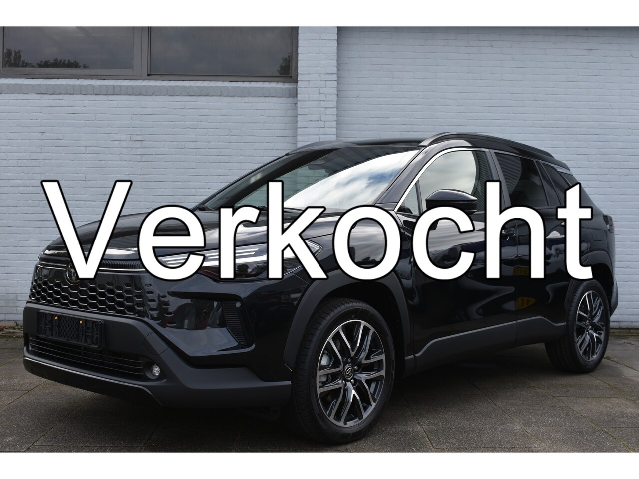 Toyota Corolla Cross - Hybrid 140 Dynamic Automaat 140pk | Dodehoekdetectie | Cloud Navi | Parkeersensoren | - AutoWereld.nl