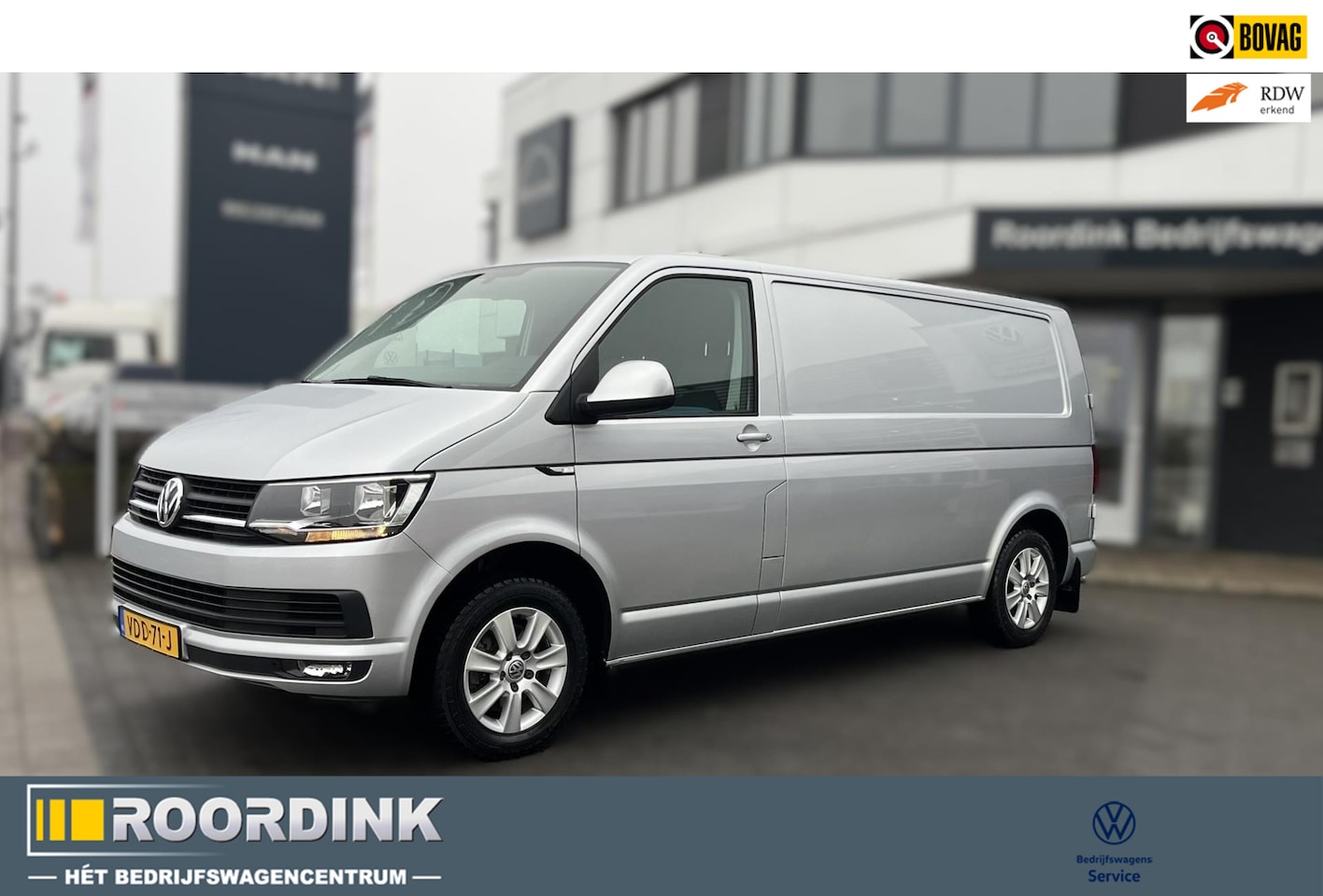 Volkswagen Transporter - 2.0 TDI L2H1 Highline Complete werkbus met inrichting, LMV, trekhaak - AutoWereld.nl