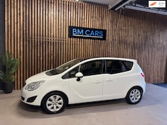 Opel Meriva - 1.4 Edition Panodak, Trekhaak, Airco