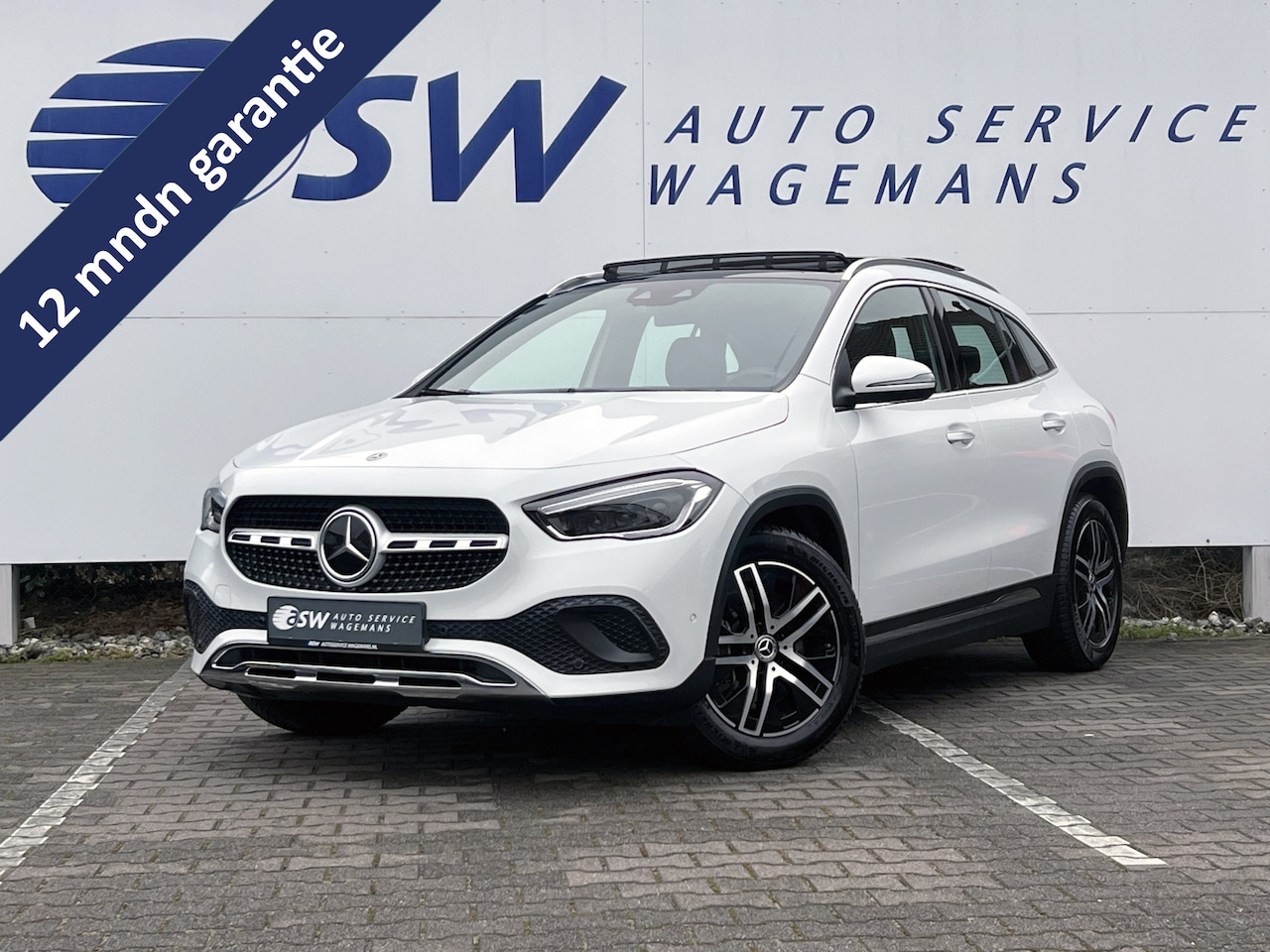 Mercedes-Benz GLA-Klasse - 200 | Matrix LED | Memory | Trekhaak | Leder | Sfeerverlichting - AutoWereld.nl