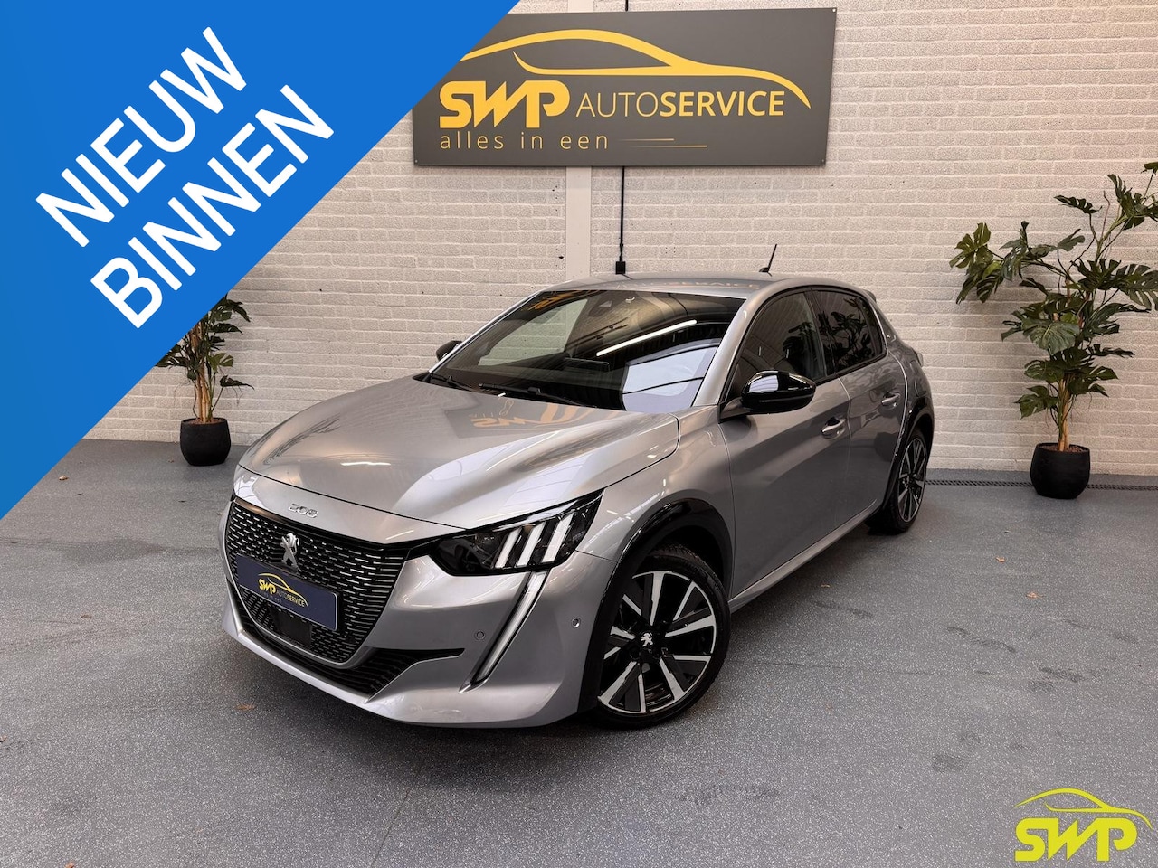 Peugeot 208 - 1.2 PureTech GT-line | Navi | Cam | Dodehoek | Wireless charging | 3D cockpit - AutoWereld.nl