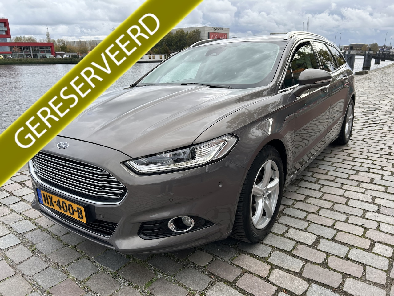Ford Mondeo Wagon - 1.5 Titanium airco/ecc navigatie nieuwstaat - AutoWereld.nl