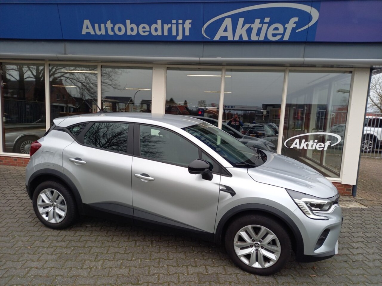 Renault Captur - 1.0 TCe 90 Evolution 1.0 TCE 90 EVOLUTION - AutoWereld.nl
