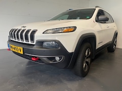 Jeep Cherokee - 3.2 V6 272 pk AWD