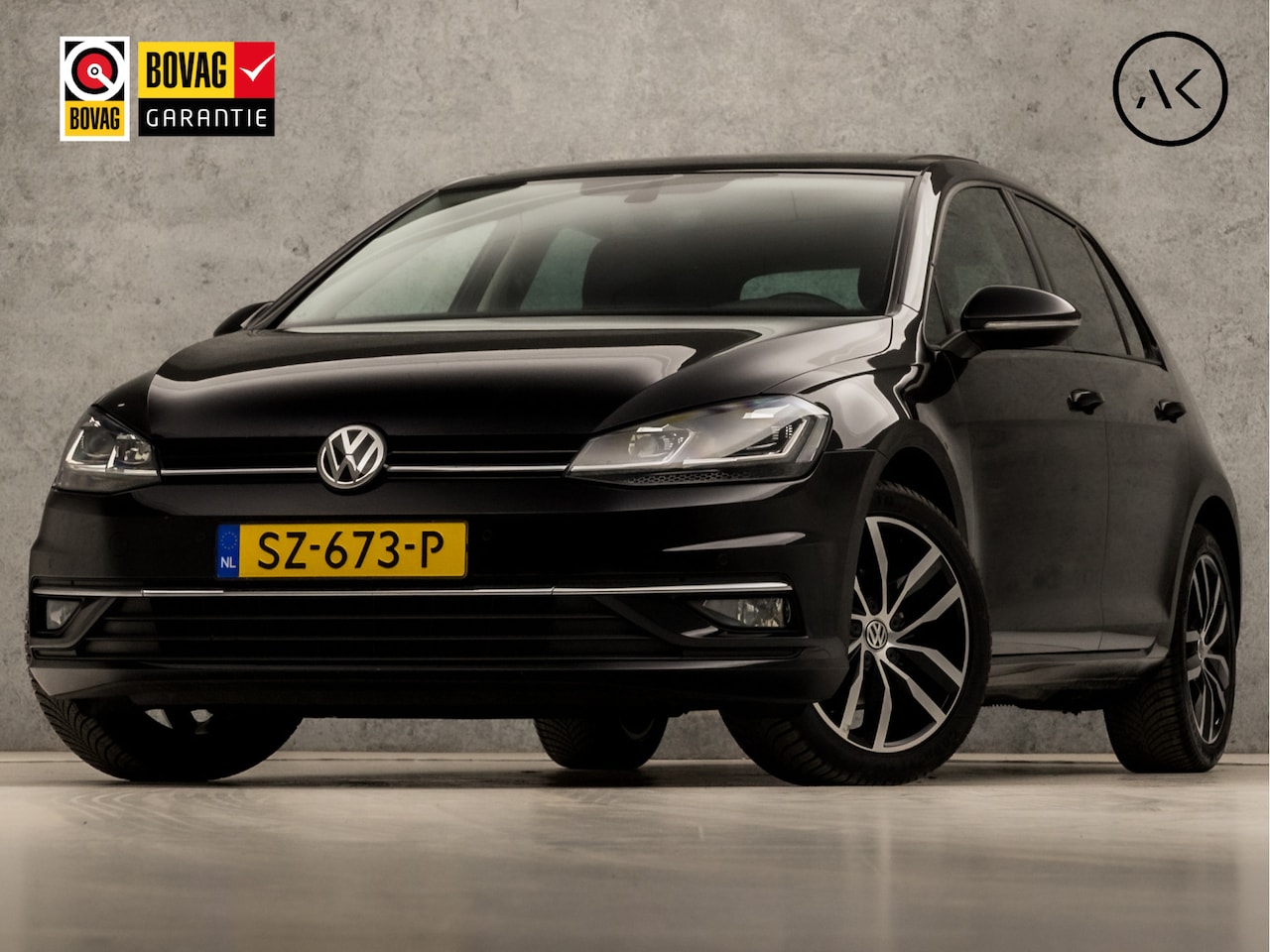 Volkswagen Golf - 1.0 TSI Highline Sportline (SCHUIFDAK, APPLE CARPLAY, GROOT NAVI, CLIMATE, LED KOPLAMPEN, - AutoWereld.nl