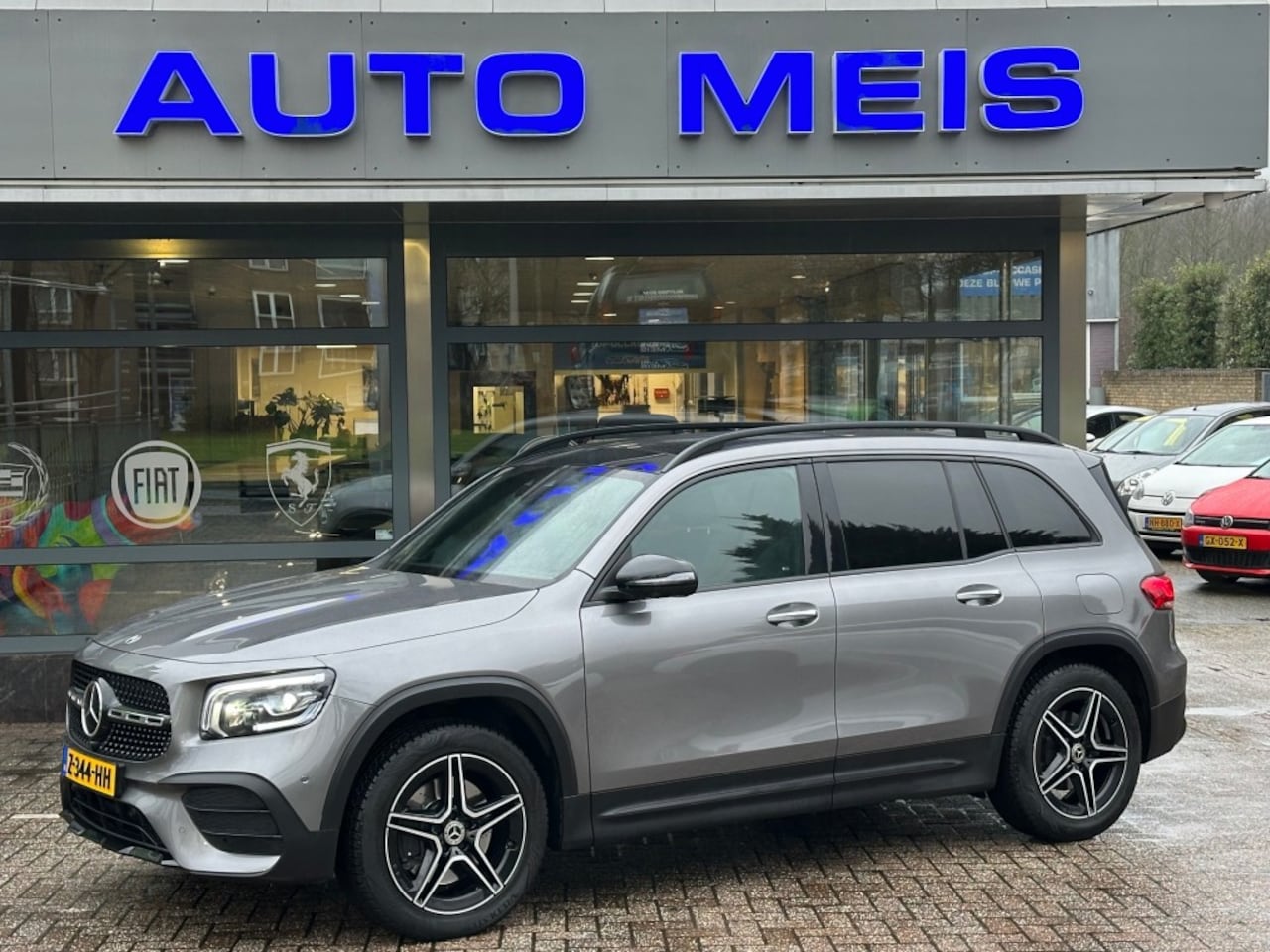 Mercedes-Benz 250 - 250 4M. AMG LINE Panorama Cruise Sfeer Burmester - AutoWereld.nl