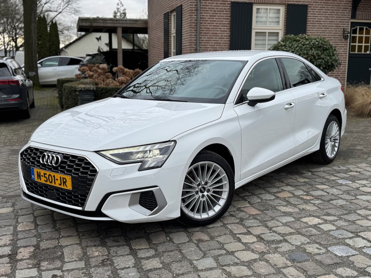 Audi A3 Limousine - 30 TFSI autom Advanced edition digidash,ecc,lmv,led,navi,sportstoelen,chroom - AutoWereld.nl