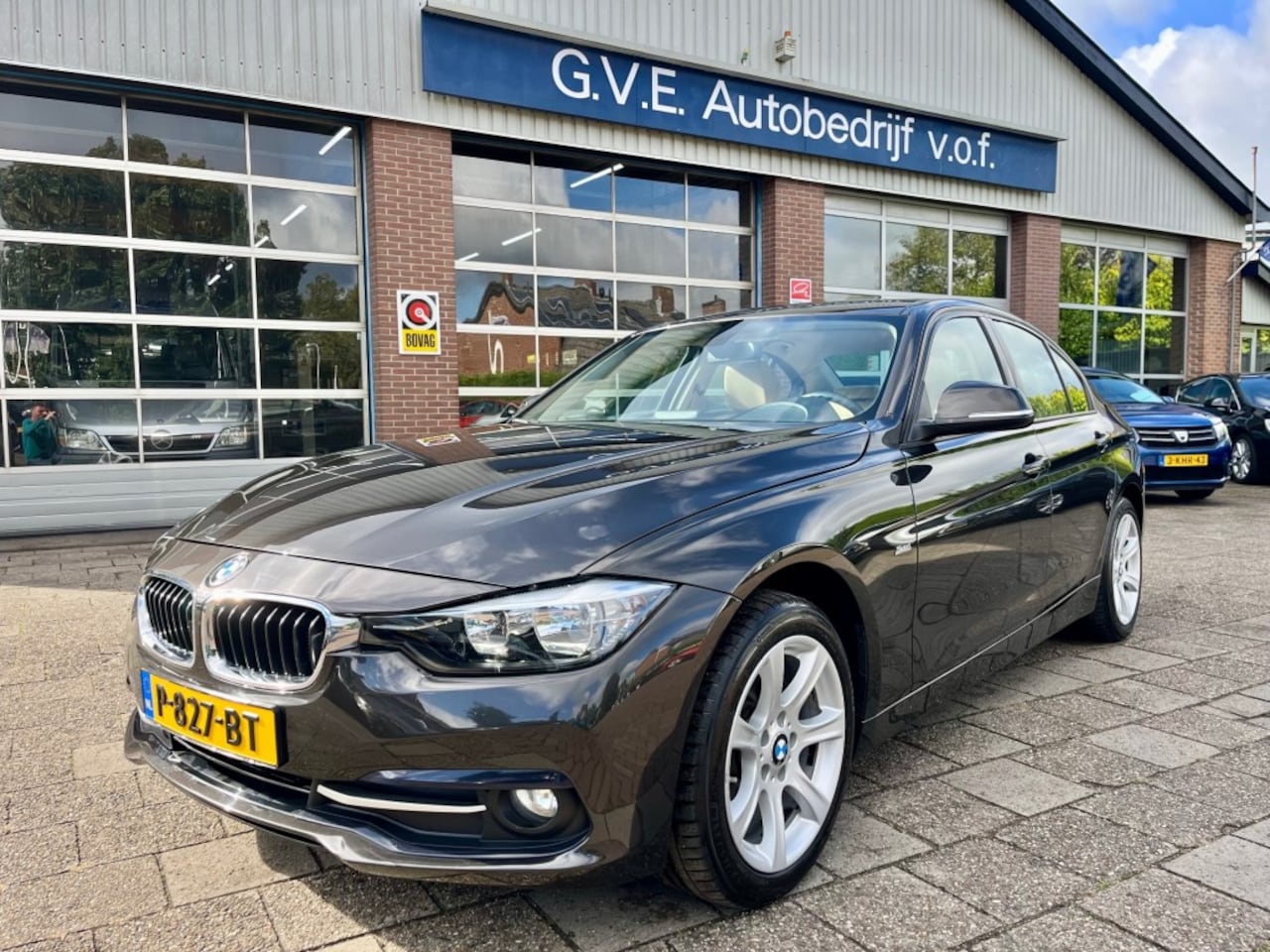 BMW 3-serie - 318I EDITION  LU.L EXEC. COMPLETE AUTO. - AutoWereld.nl