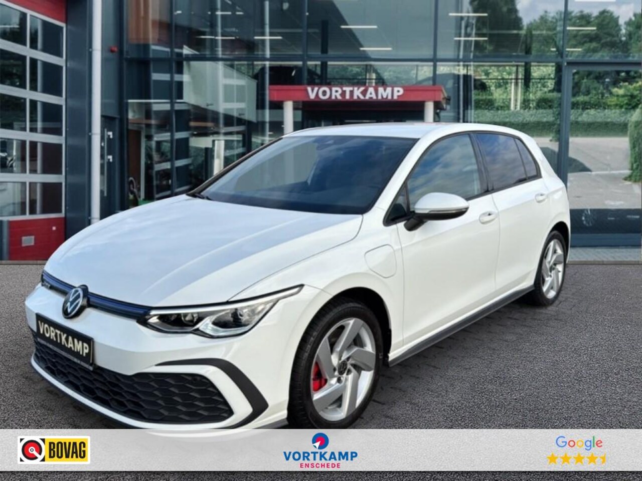 Volkswagen Golf - 1.4 TSI DSG GTE ACC/STOEL+STUURVERW/PDC/NAVI/CARPLAY - AutoWereld.nl