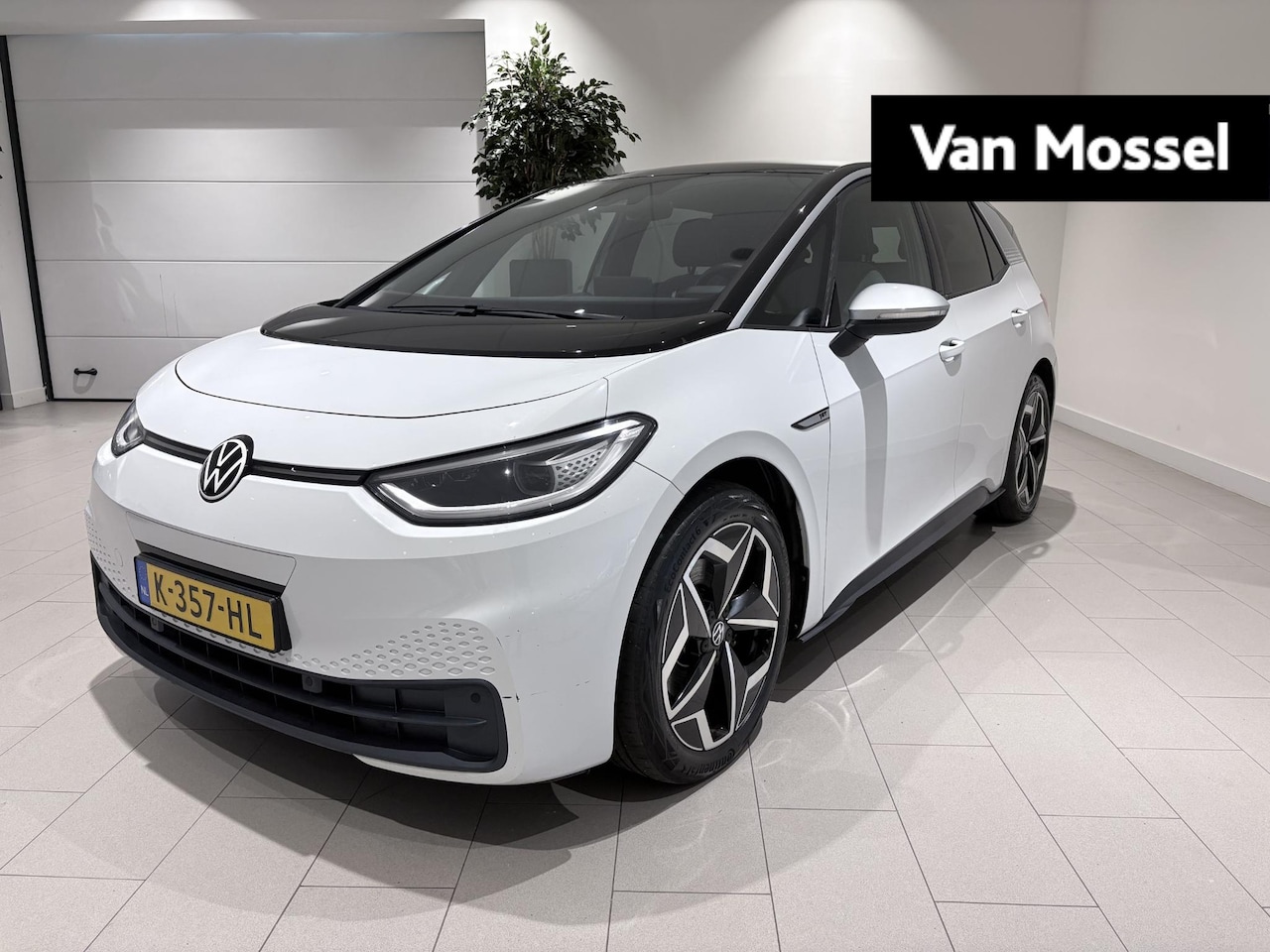 Volkswagen ID.3 - First Plus 58 kWh - AutoWereld.nl
