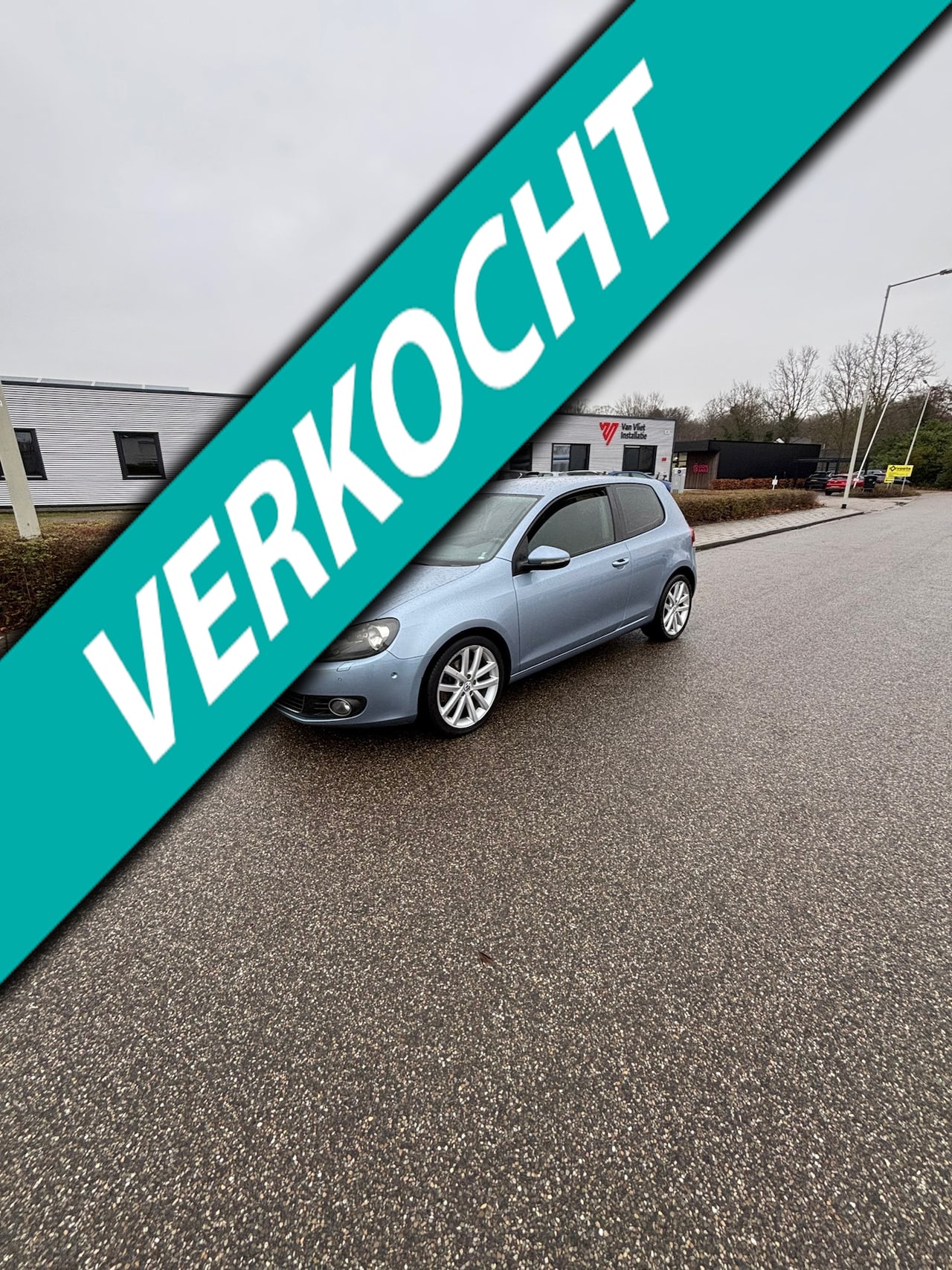 Volkswagen Golf - 1.4 TSI Highline AUTOMAAT - AutoWereld.nl