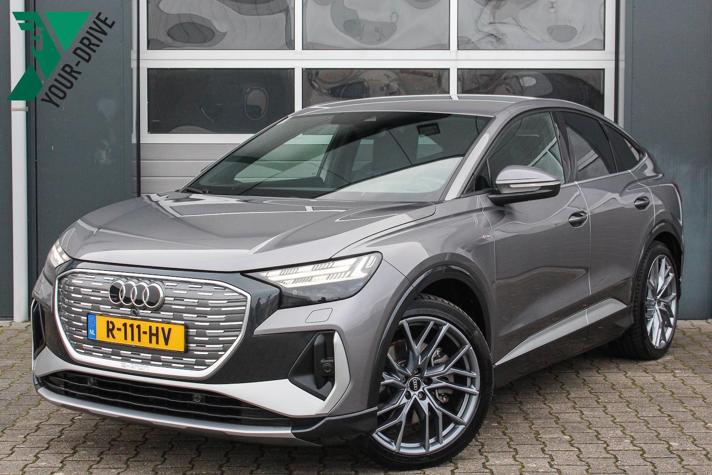 Audi Q4 Sportback e-tron - 40 S edition 77 kWh | S-Line & 12 Mnd. Garantie | Nette en sportieve Q4 met veel opties (B - AutoWereld.nl