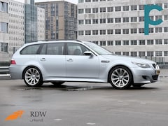 BMW 5-serie Touring - M5 V10 volleder dashboard trekhaak Silverstone II int + ext