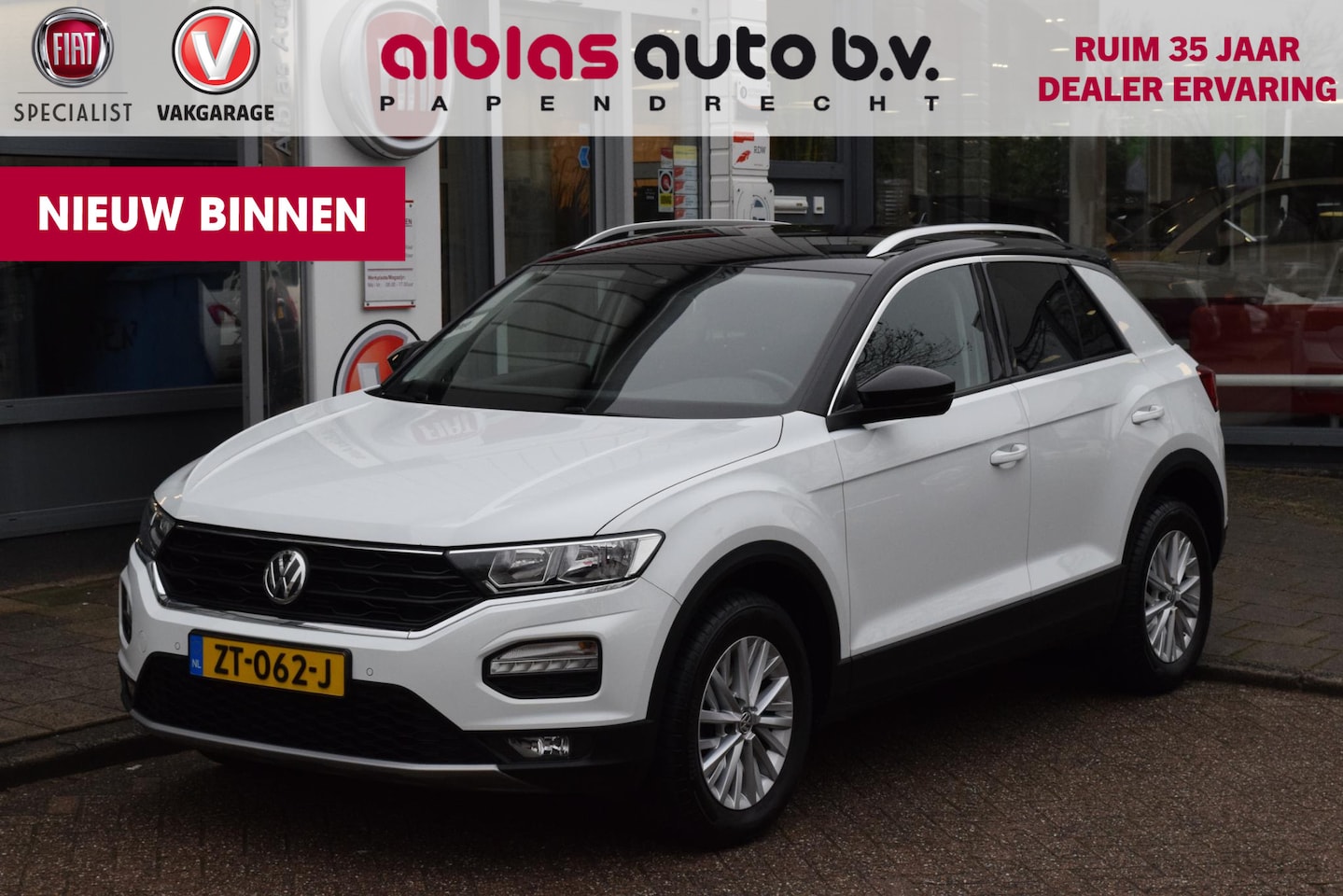 Volkswagen T-Roc - 1.0 TSI Style|Trekhaak|ACC|Cam.|Carplay| - AutoWereld.nl