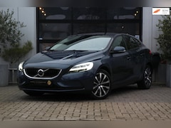 Volvo V40 - 1.5 T2 Signature Edition - LEDER - AUTOMAAT - PANORAMADAK - CAMERA - LED - NAVIGATIE - STO