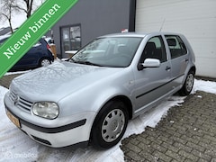 Volkswagen Golf - 1.4-16V / AIRCO / ELEK RAMEN / TREKHAAK