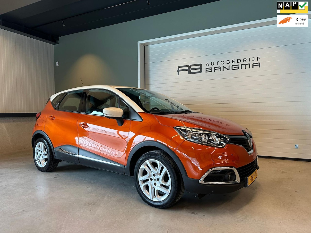 Renault Captur - 0.9 TCe DYNAMIQUE-uitv/CLIMA AIRCO/LM-VELGEN/CRUISE CONTROL/NAVIGATIE/BLUETOOTH/ISOFIX/CAM - AutoWereld.nl