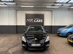 Peugeot 308 SW - 1.6 e-HDi Blue Lease Executive pano/clima/leder