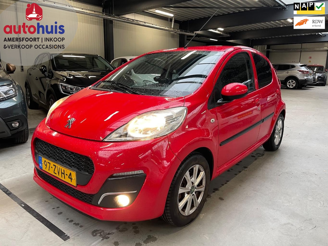 Peugeot 107 - 1.0 Active AUTOMAAT - AutoWereld.nl