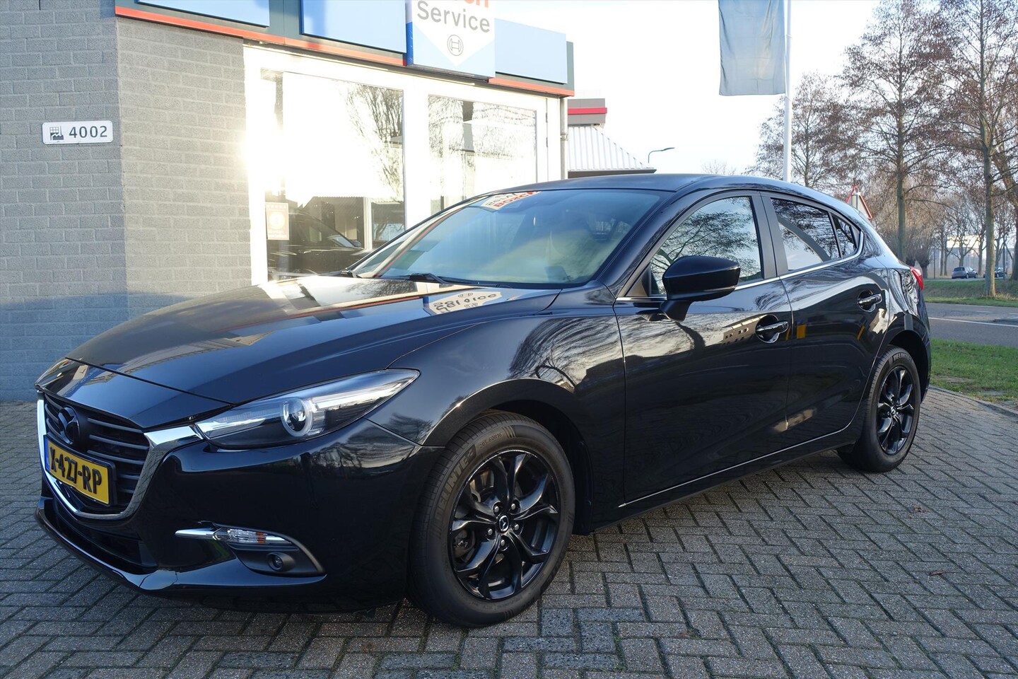 Mazda 3 - Hatchback Skyactive-G 120 pk Aut. TS+ | LED | CAMERA | ECC - AutoWereld.nl