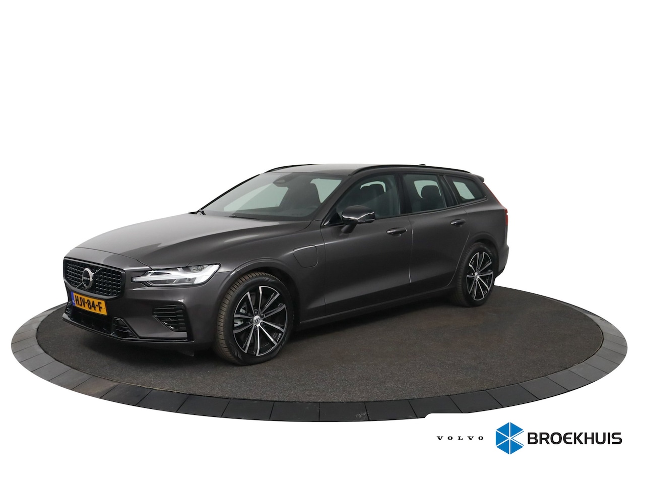 Volvo V60 - 2.0 T6 Plug-in hybrid AWD Plus Dark - AutoWereld.nl