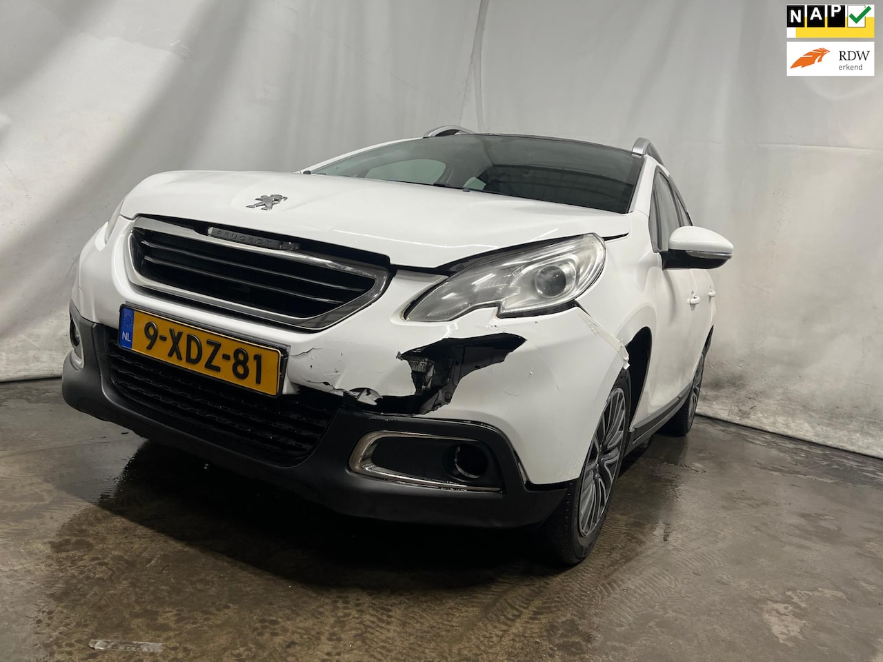 Peugeot 2008 - 1.2 VTi Active Pack Premium - Schade - AutoWereld.nl