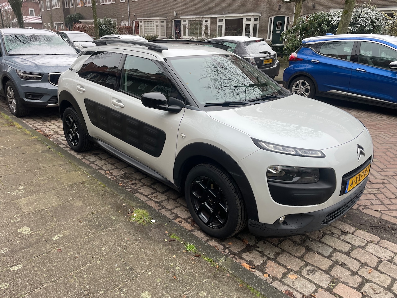 Citroën C4 Cactus - 1.2 e-VTi Shine - AutoWereld.nl