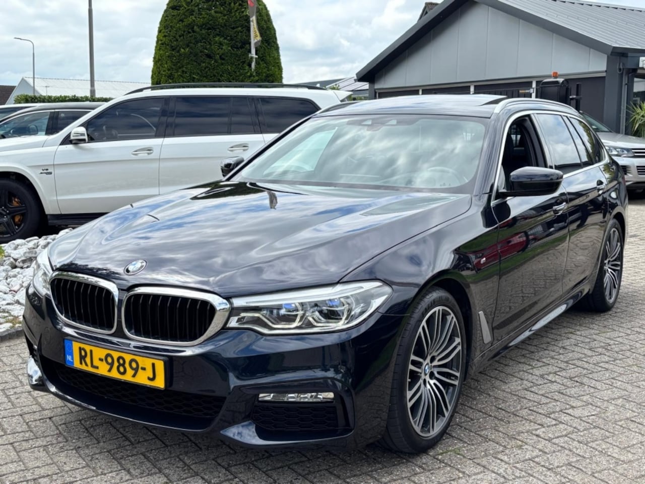 BMW 5-serie Touring - 520D M-Pakket 2018 NL Auto - AutoWereld.nl