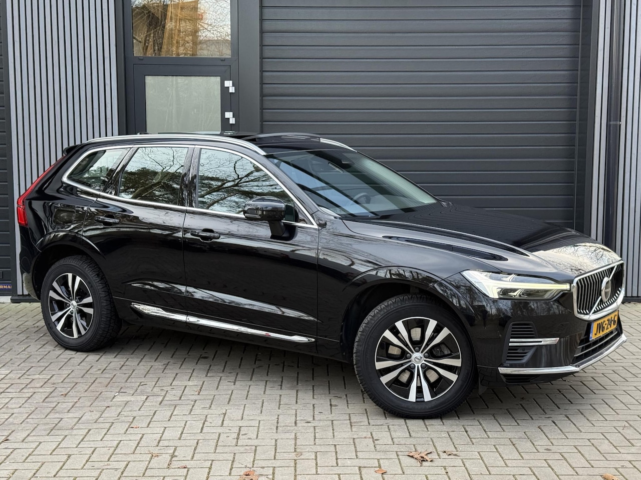 Volvo XC60 - 2.0 Recharge T6 AWD Inscription 2.0 Recharge T6 AWD Inscription - AutoWereld.nl