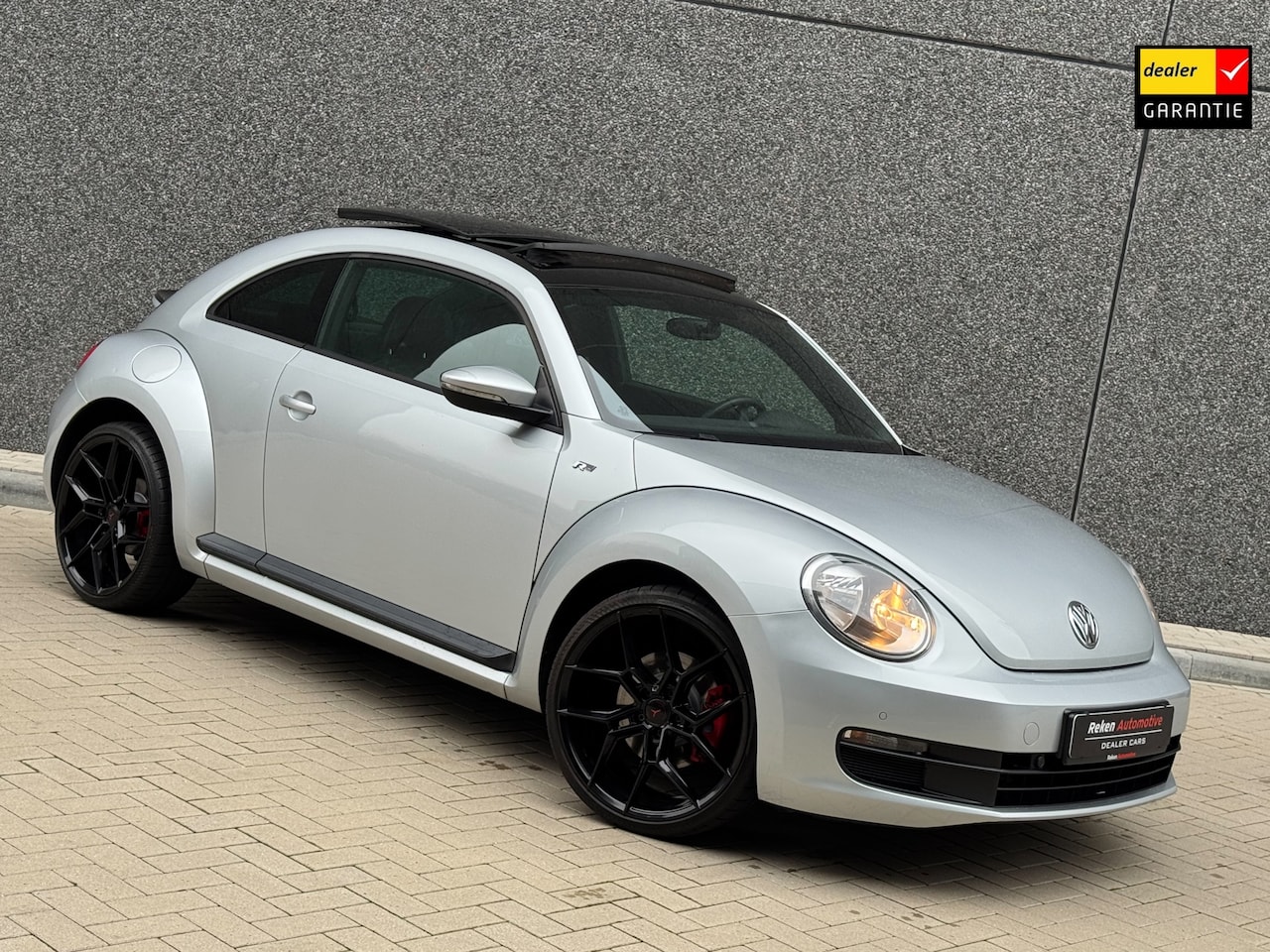 Volkswagen Beetle - 1.4 TSI R-line 160 PK Carplay 20'' Vossen - AutoWereld.nl