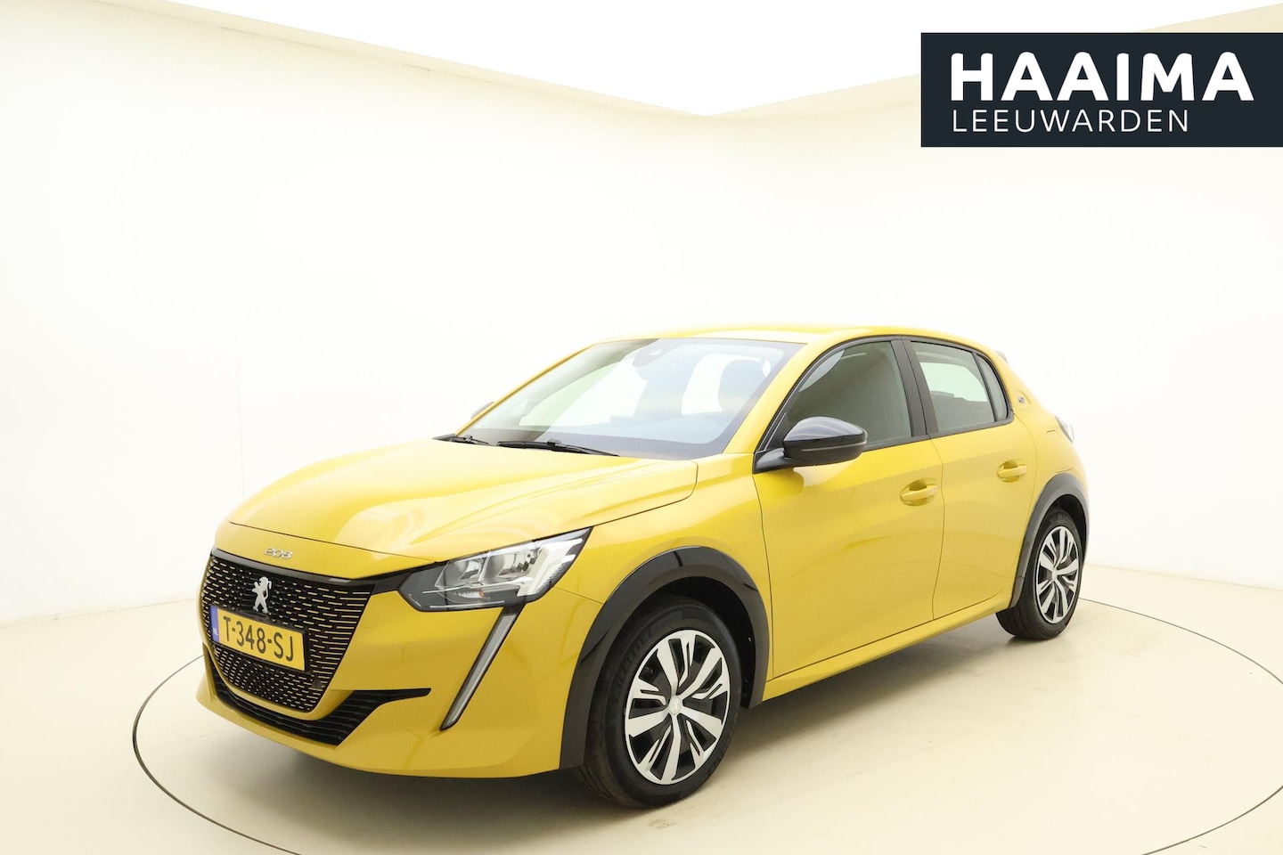 Peugeot e-208 - EV Active 50 kWh 100% Elektrisch | 3-Fasen | Airco | Cruise Control | Mirror Screen | Andr - AutoWereld.nl