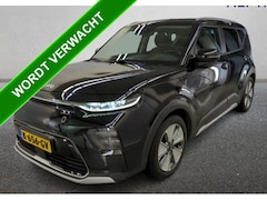 Kia e-Soul - 150kW / 64kWh Executive line / Leder / TV. DVD scherm A./ Pdc+Camera / Xenon / Navigatie /