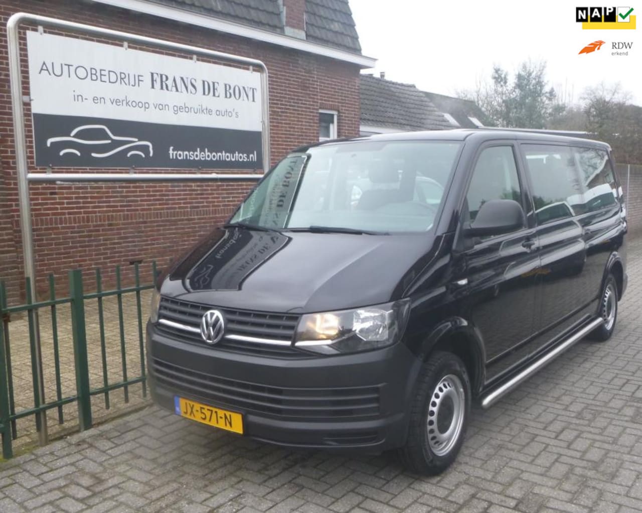 Volkswagen Transporter Kombi - 2.0 TDI L2H1 AIRCO 9 PERSOONS NETTE BUS € 11.750 EX BTW - AutoWereld.nl
