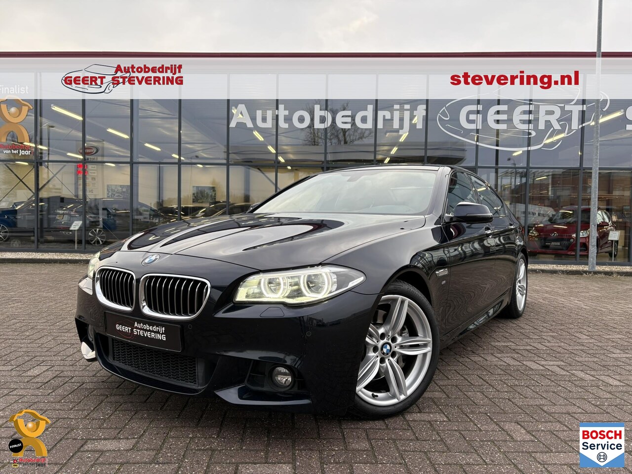 BMW 5-serie - 528I AUT8 / M-sport / Luxe uitvoering / Digitaal / Pano dak - AutoWereld.nl