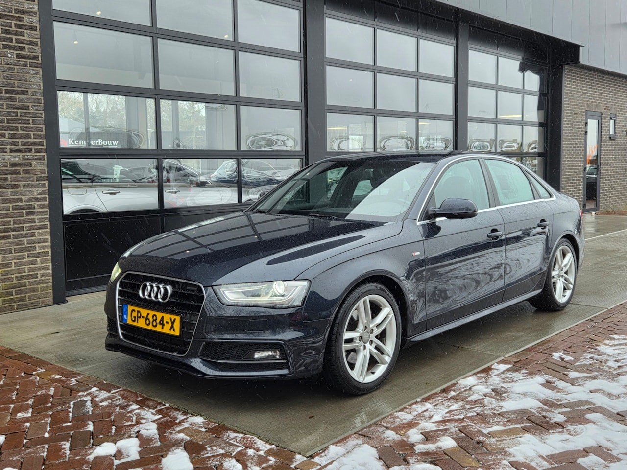 Audi A4 Limousine - 1.8 TFSI S Edition | Automaat - AutoWereld.nl