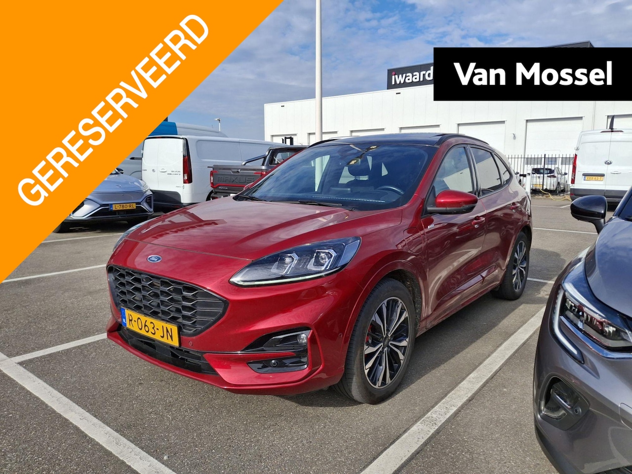 Ford Kuga - 2.5 PHEV ST-Line X Aut. | 1e Eigenaar | 19'' LMV | Trekhaak | Panoramadak | ACC | HUD | Ap - AutoWereld.nl