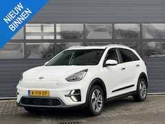 Kia e-Niro - EXECUTIVELINE 64 KWH I 3-FASE I 100% SOH I ADAPTIVE CRUISE CONTROL I APPLE CARPLAY