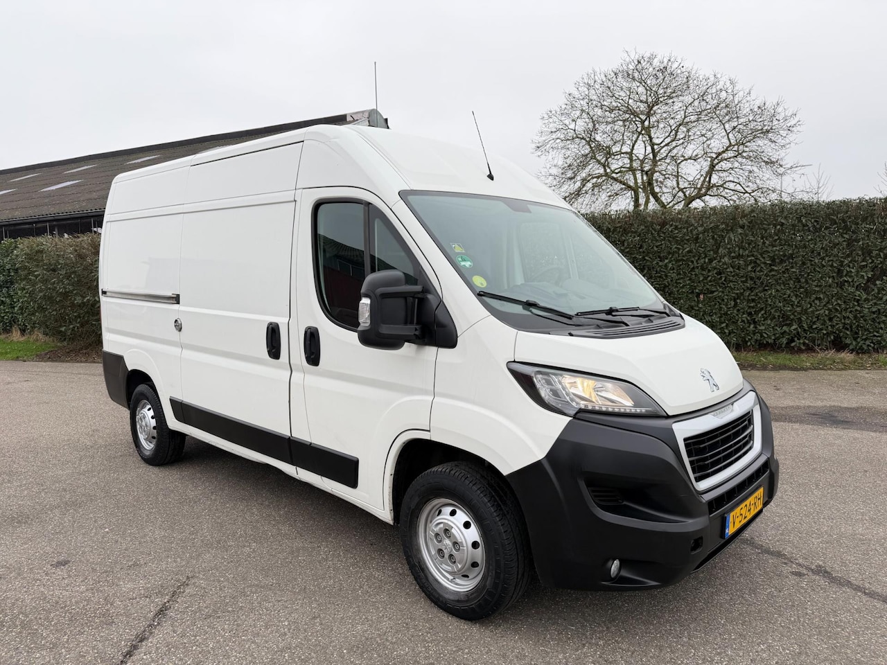 Peugeot Boxer - 2.0 BlueHDI 130PK L2H2 - AC - EURO 6 - AutoWereld.nl
