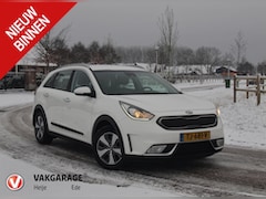 Kia Niro - 1.6 GDi Hybrid DynamicLine | Camera | Trekhaak | Cruise Control | Apple Carplay |
